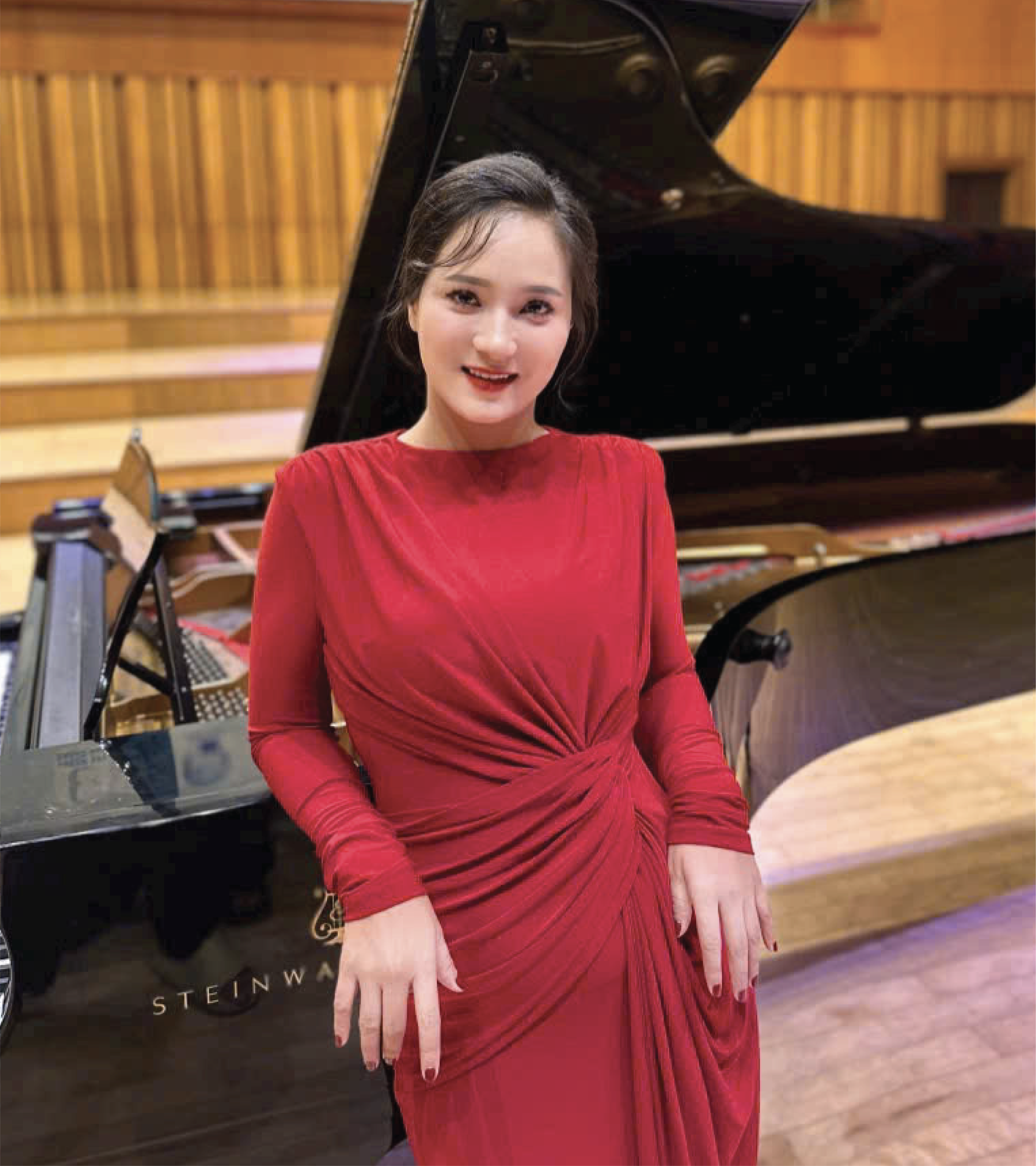 Bà Hoàng Thị Hồng Vân