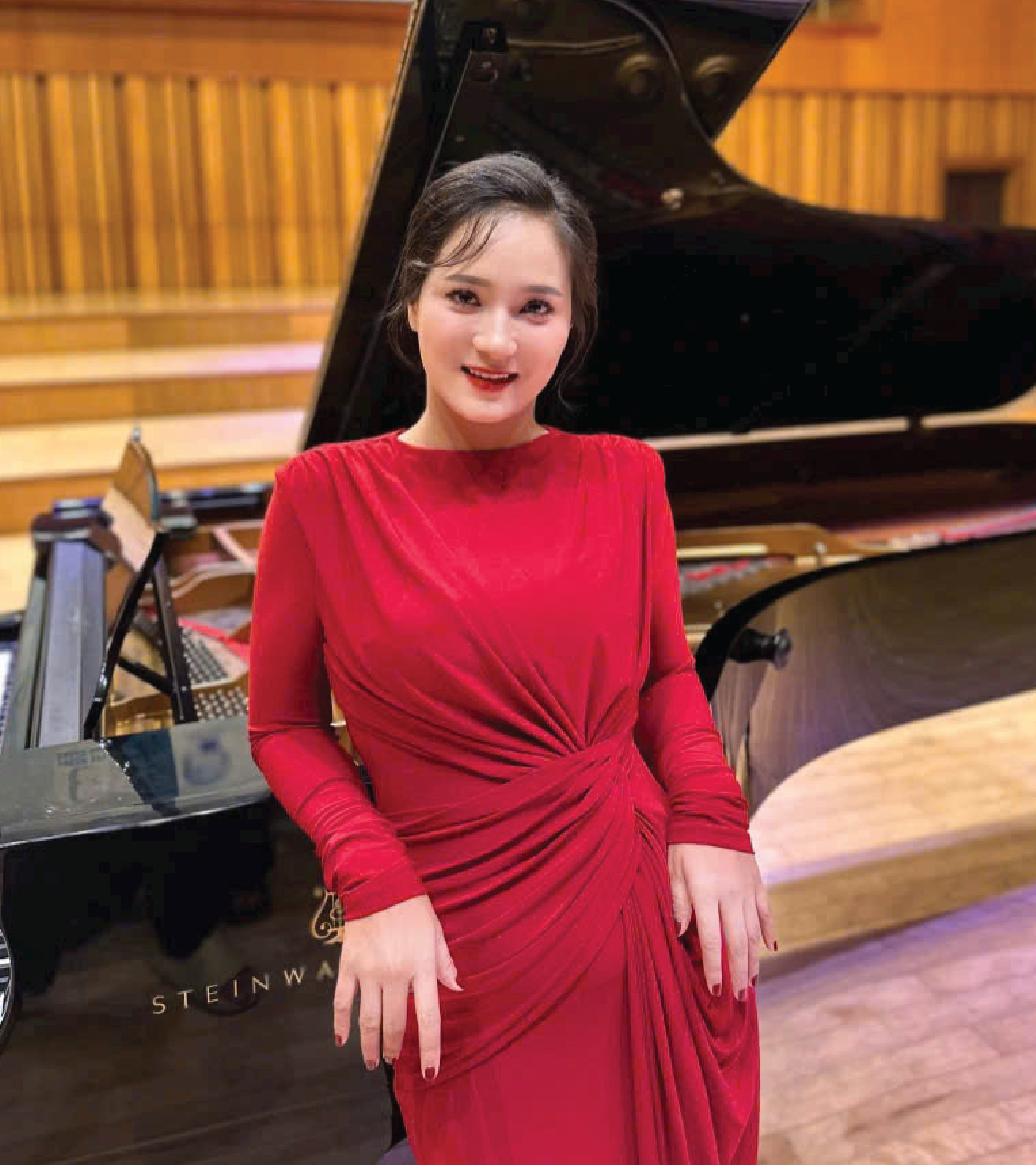 Bà Hoàng Thị Hồng Vân